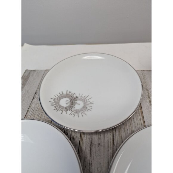 Vintage Kutani Set 4 Salad Plates 7 1/2" White Silver Gray Bursts Japan - Picture 4 of 8